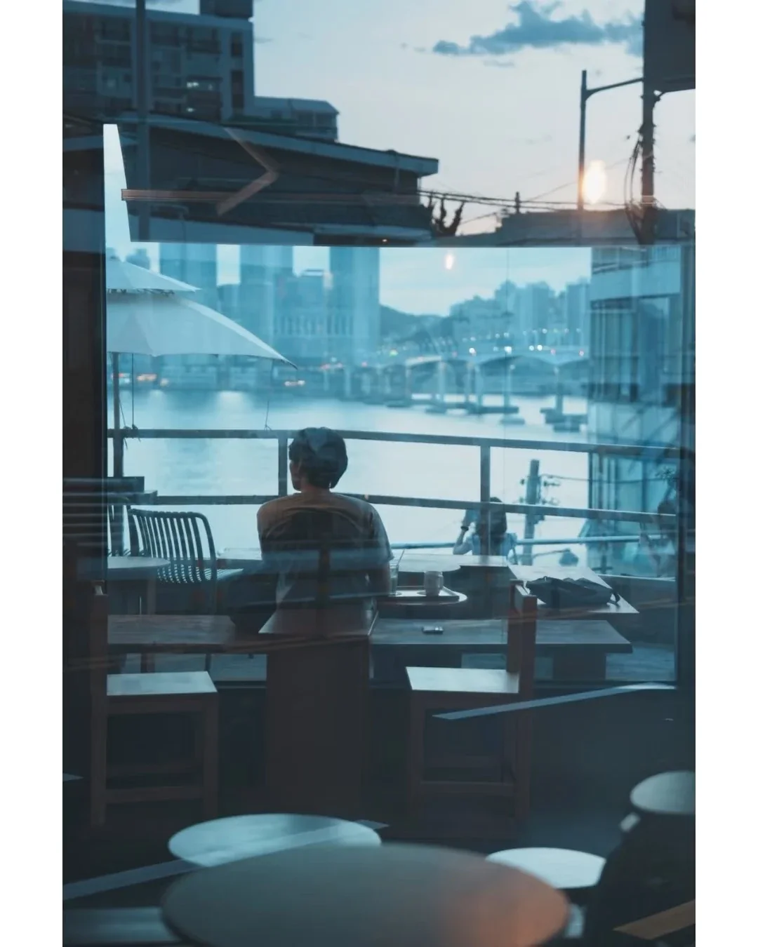 在海边做了一场蓝调的梦